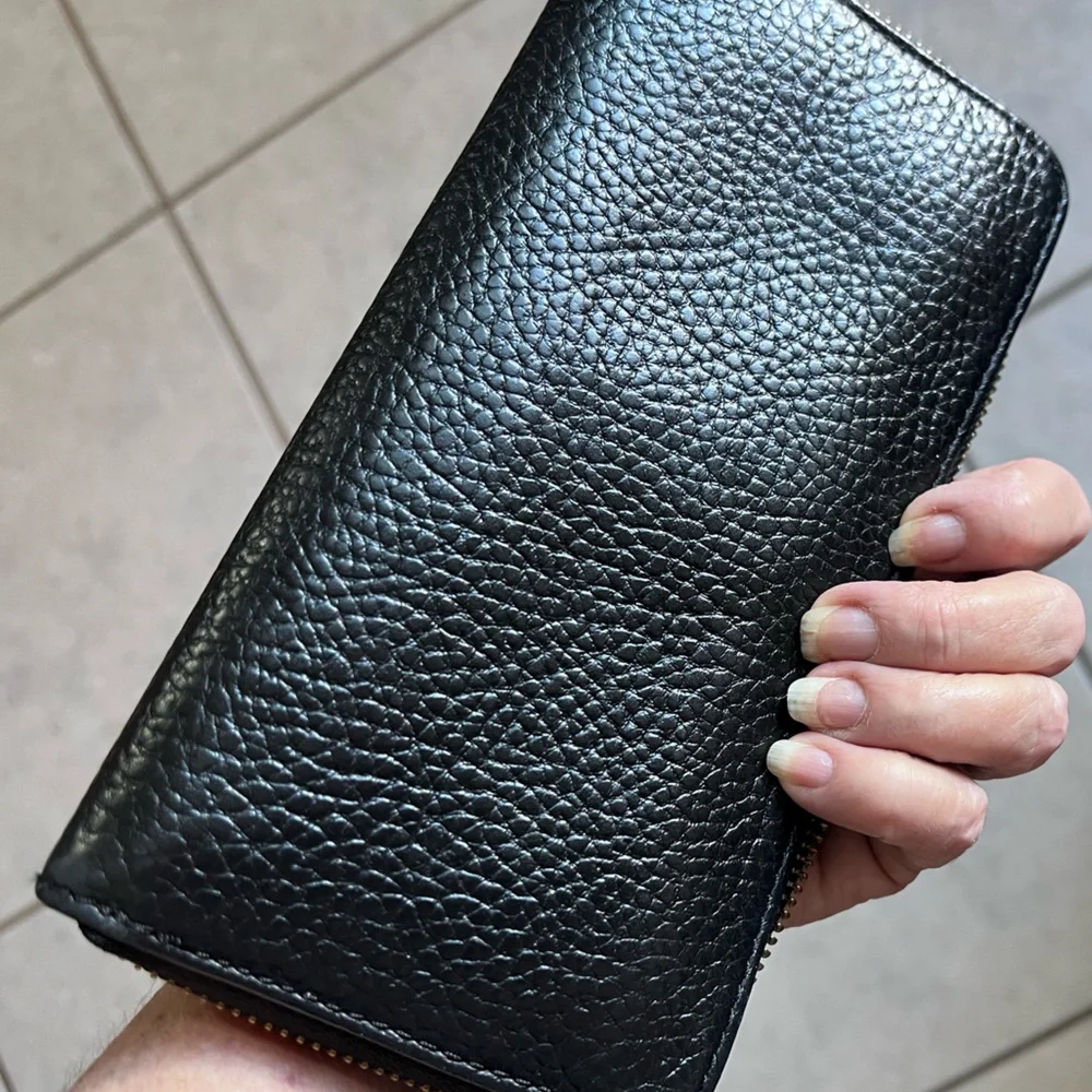 FOSSIL Pebble LEATHER Wallet Black Yellow Tassel Zip A Round Closure No Callouts - Picture 12 of 15